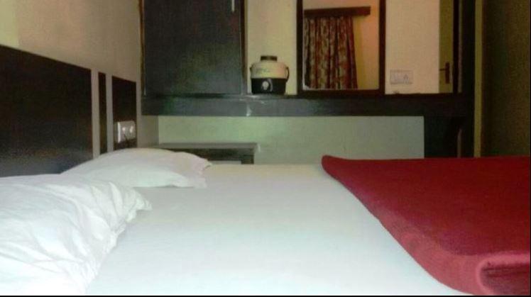 Hotel Asopalav Ambaji 외부 사진